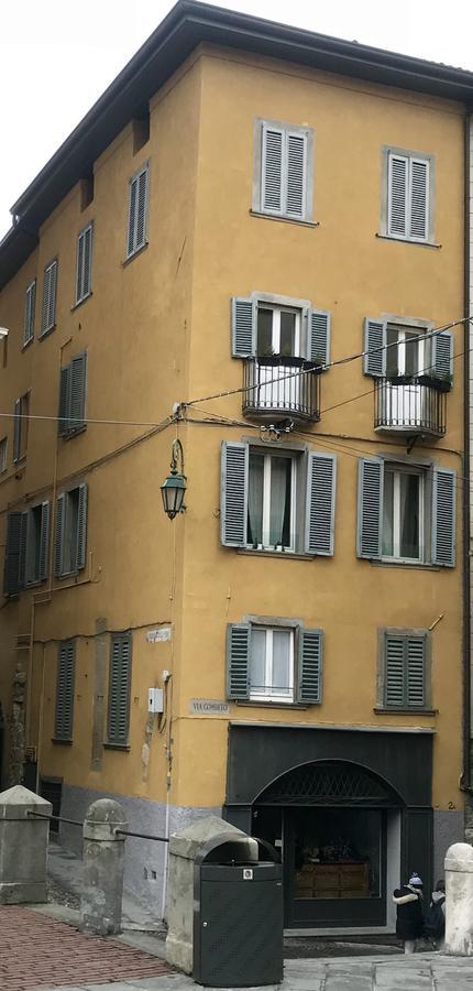 Flora Inn, Flora I - Nel Cuore Di Bergamo Alta Buitenkant foto