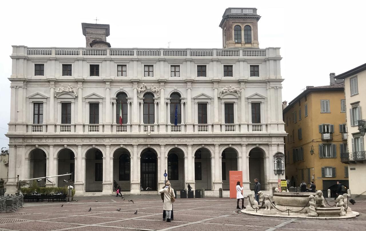 Flora Inn, Flora I - Nel Cuore Di Bergamo Alta Buitenkant foto