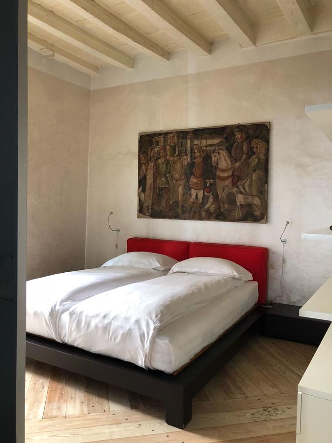 Flora Inn, Flora I - Nel Cuore Di Bergamo Alta Buitenkant foto